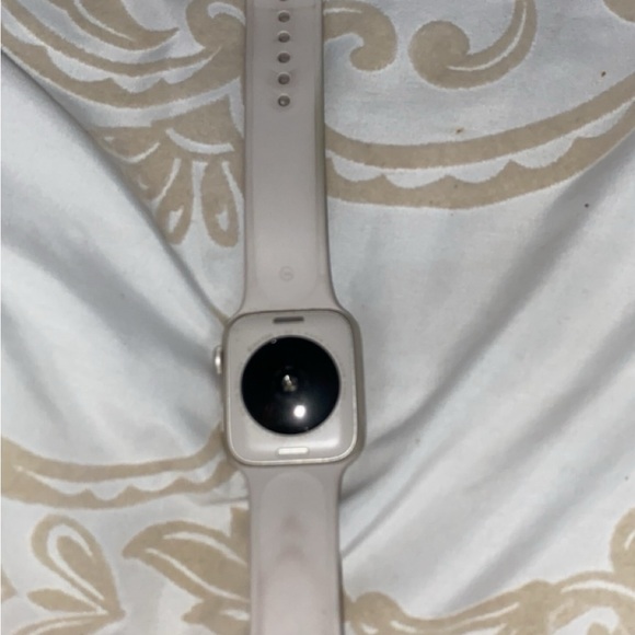Apple Watch SE 44mm starlight
